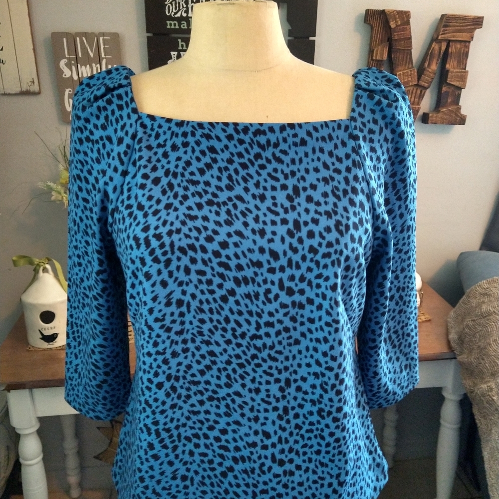 Ann Taylor Top 💙
